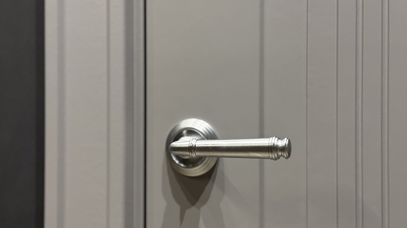 Модель Триумф в светло-сером цвете Модель Триумф в светло-сером цвете