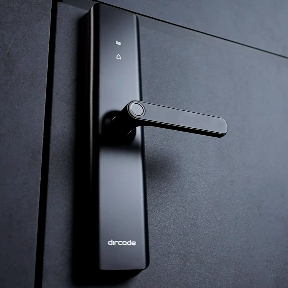 Электронный замок Dircode S11 Sciener в интерьере