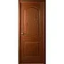 Фото белорусской шпонированной двери Капричеза в цвете орех без стекла