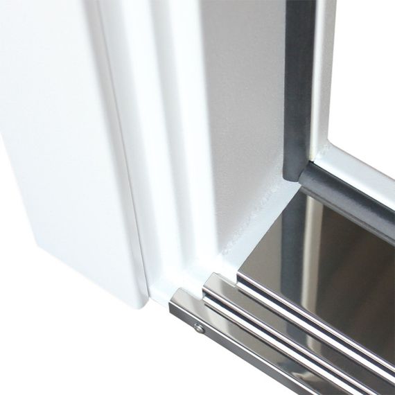 Входная дверь Эверест белая со стеклянной вставкой внутри