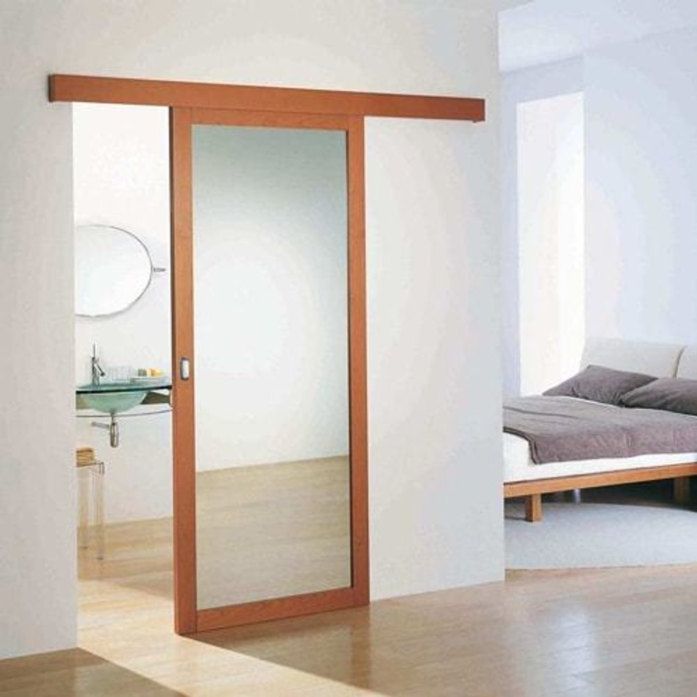 Современный интерьер со сдвижными дверями