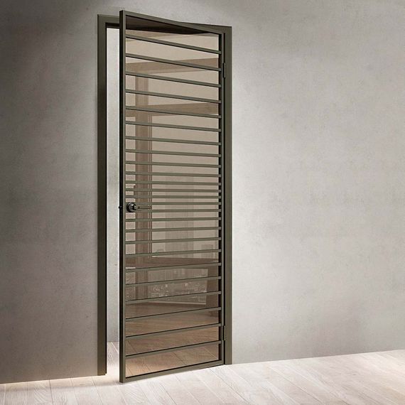 Межкомнатная алюминиевая дверь Loft 10 стекло прозрачное бронзовое