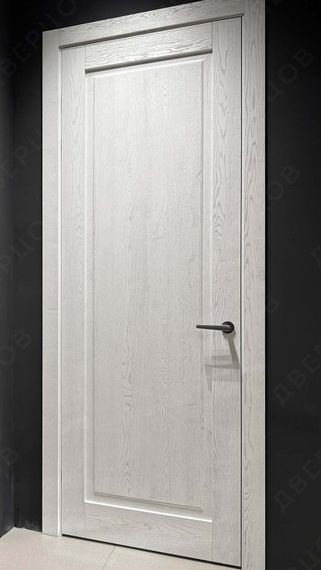 Межкомнатная дверь массив дуба эмаль Дверцов Кастро остеклённая белый RAL9019