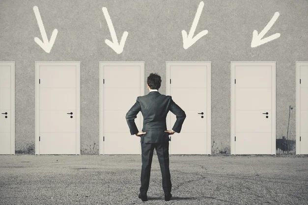 Как выбрать покрытие для межкомнатных дверей