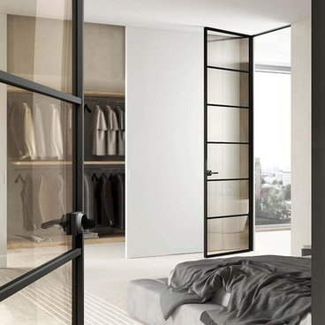 Межкомнатная алюминиевая дверь в скрытом коробе Loft 7 стекло бронзовое прозрачное