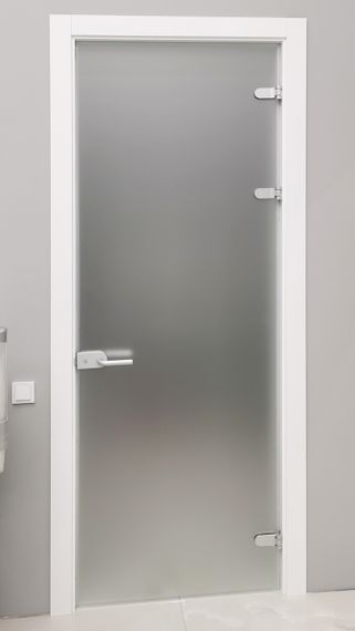 Фото стеклянной двери АКМА Лайт 800х2300 мм стекло бесцветное матовое в телескопическую коробку и наличники после нашего монтажа