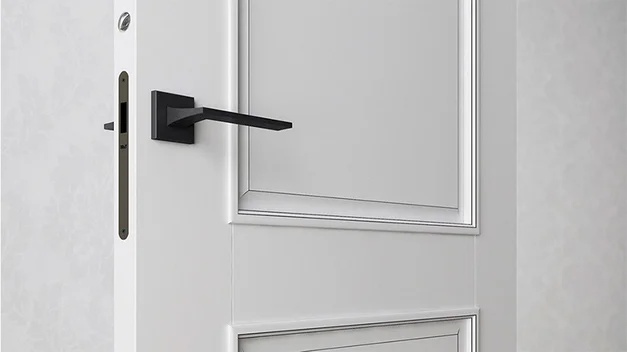 Белые двери: какие ручки подобрать?