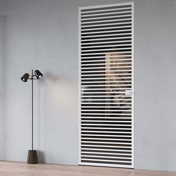 Межкомнатная алюминиевая дверь в скрытом коробе Loft-S 11 стекло бесцветное прозрачное