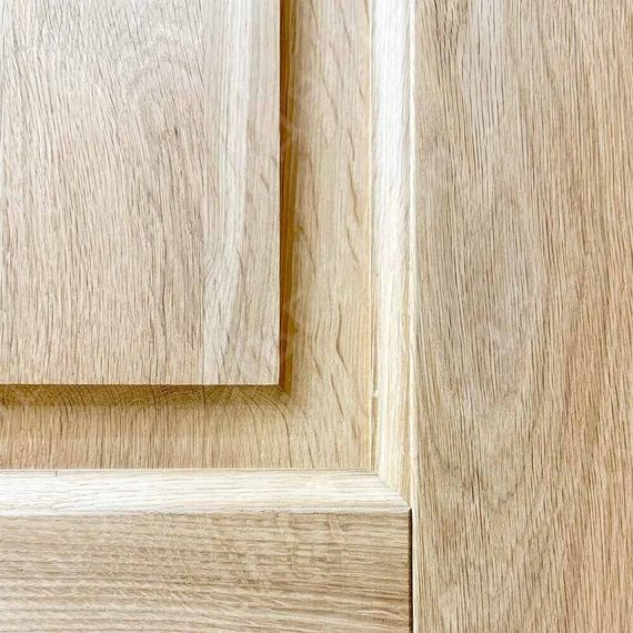 Межкомнатная дверь массив дуба без сучка Дверцов Болонья ПО-1 остеклённая