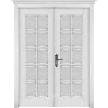 Межкомнатная дверь массив ольхи ОКА Лондон 2 белая эмаль распашная двустворчатая остеклённая