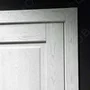 Межкомнатная дверь массив дуба эмаль Дверцов Кастро глухая белый RAL9019