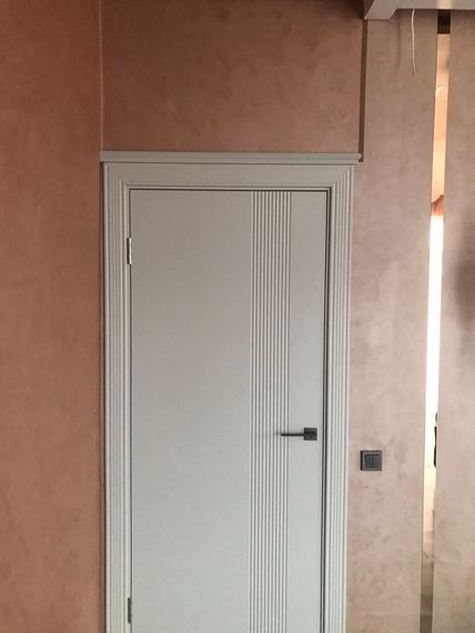 Межкомнатная дверь эмаль Ультра серая RAL 7047 глухая