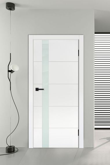 Межкомнатная дверь эмаль Мальта L-12 белый RAL 9003 остеклённая