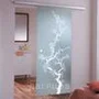 Фото стеклянной раздвижной двери Сакура в интерьере