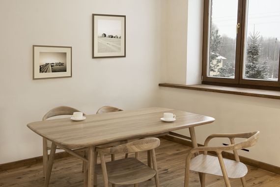 Стол Сована обеденный цвет берёза из массива дуба