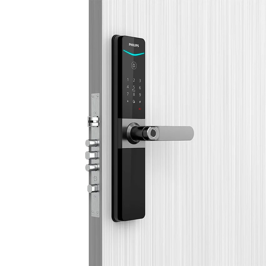 Фото электронного замка Philips EasyKey DDL610-5HBS на двери 1