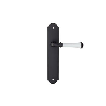Ручка на планке для межкомнатной двери Gracia Ceramica Bianco PL257-NM чёрная матовая