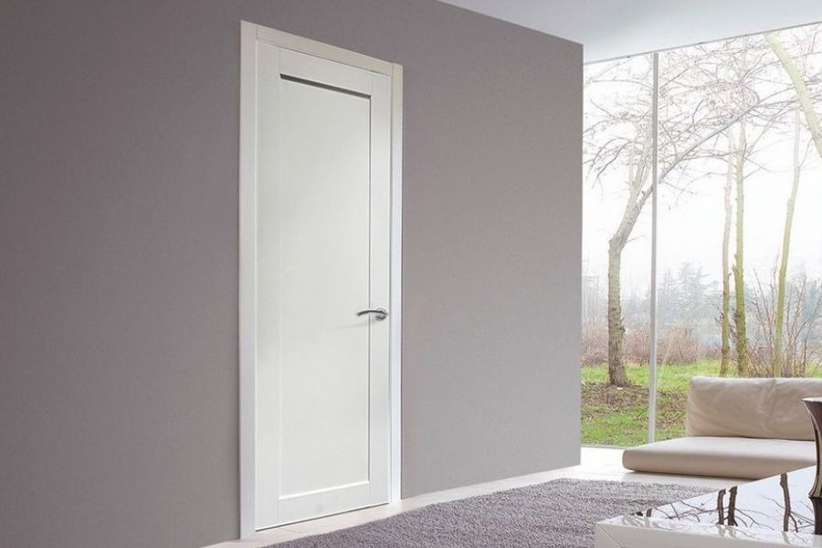 Правильный уход за строительными дверями