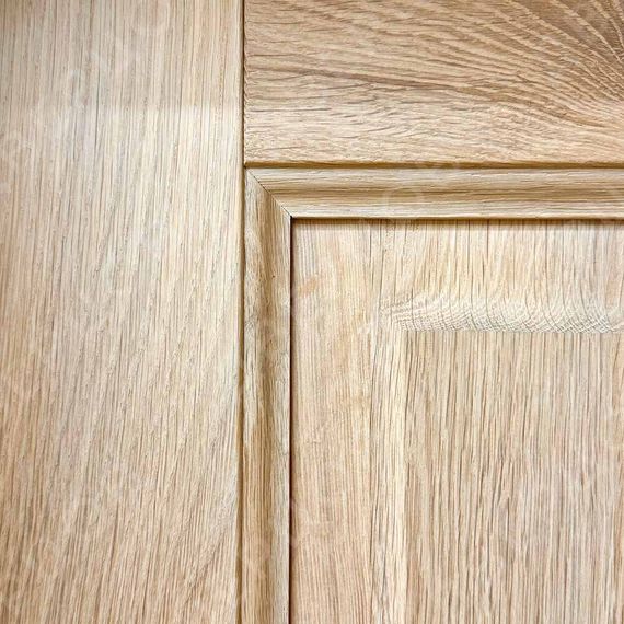 Межкомнатная дверь массив дуба без сучка Дверцов Авиано глухая