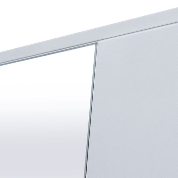 Входная дверь Эверест белая с зеркалом внутри